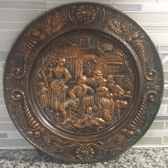 Other - VTG English Copper Hammered Embossed Wall Decorative  Plate Victorian Bar